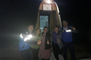 rei turiste din Israel care s-au abatut de la traseul marcat, ajutate de jandarmi sa ajunga la baza Masivului Piatra Craiului (galerie foto)