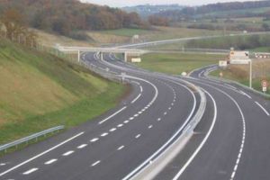 Doar mimăm preocuparea pentru infrastructură!