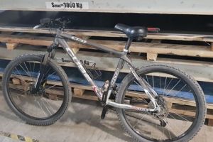 Bicicleta furata din scara unui bloc, din zona centrala a Timisoarei