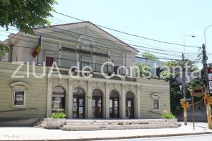 Teatrul de Stat Constanta isi deschide stagiunea in acest weekend. Vezi care sunt spectacolele dedicate constantenilor