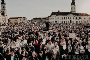 Adio, CpF Bihor! În „ultimul comunicat”, susţinătorii revizuirii Constituţiei îşi iau „rămas bun” cu o analiză care concluzionează că a câştigat minciuna