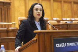 „Copilul cu mai multe moaşe…”