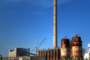 CET Braşov, tranşat în nouă bucăţi, scos la mezat