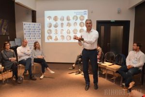 Fostul ministru tehnocrat Dragoş Pâslaru, la Oradea: Partidul „lui Cioloş” va cere românilor să-l voteze „pentru a construi”, nu din dezamăgirea creată de alţii (FOTO)