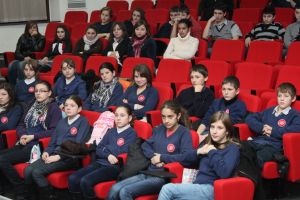 ProRuralis, şansa la educaţie a elevilor săraci