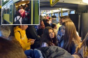 Vino iute, măi tramvai! OTL îşi nemulţumeşte clienţii cu preţurile mari, frecvenţele reduse şi vehiculele aglomerate