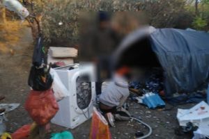 Constanta:Actiuni de igienizare, desfasurate de politistii locali impreuna cu angajatii Polaris M Holding, in zona Poarta 5 