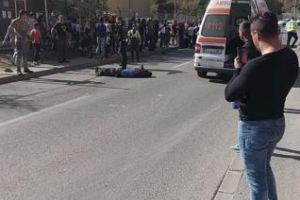 Accident cu victime la Cluj! Două persoane au fost lovite de maşină FOTO