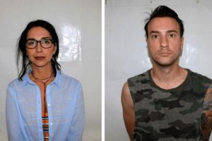 Doi prezentatori TV puşi sub învinuire pentru deţinere de droguri