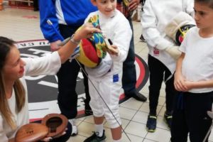 Simona Ghermanle-a arătat copiilor spadasini aurul olimpic