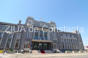 Compania Nationala Administratia Porturilor Maritime SA cumpara vopsea de la o firma din Valcea (document)