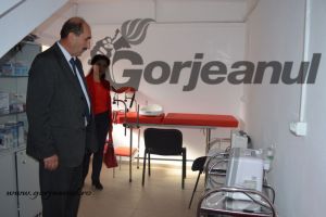 Centru de permanenţă, dotat cu aparatură medicală de ultimă generaţie! Achiziţiile provin din donaţia de 15.000 euro a unui luxemburghez