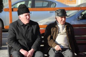 Pentru un stagiu de cotizare de 15 ani, pensie de cel puţin 45 la sută din salariul minim