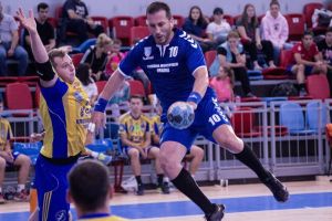 O nouă victorie pentru handbalişti: CSM Oradea - AHC Potaissa II Turda 30-27 (FOTO)