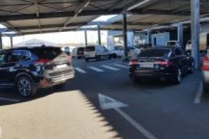 (FOTO) Rusinica, dom’le sofer! Cine v-a dat permisul?