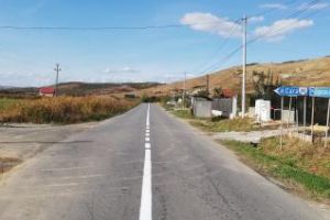 Consiliul Judeţean Cluj se laudp că trasează un drum - FOTO