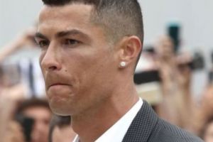 CRISTIANO RONALDO rupe tăcerea în ce priveşte VIOLUL. Fanii sunt în ȘOC!
