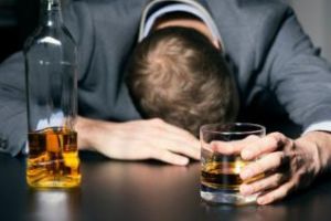 Proiect de lege: Şoferii prinşi băuţi vor conduce maşini dotate cu ”Alcool-Stop”