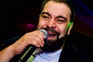 CUTREMUR în lumea manelelor