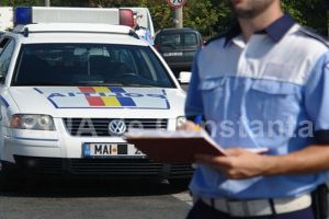 Nereguli in trafic depistate de politistii rutieri. Cate permise de conducere au fost retinute  