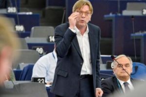 „Este timpul să SCUTURĂM Bruxelles-ul, să PROTEJĂM Europa!