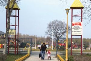 Interventie de urgenta in Constanta. Un copil  cazut de la inaltime in parcul Țara Piticilor“    