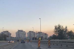 La Podul Viilor abia se circulă, dar nu se lucrează!