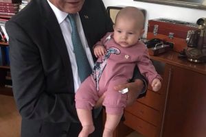 Elena Băsescu îşi botează fiica