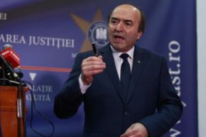 TOADER primeşte o LOVITURĂ sub centură. Demisie în plin SCANDAL al ordonanţei pe JUSTIȚIE