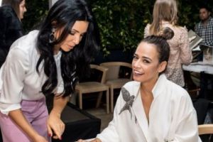 ATENȚIE, FOTOGRAFII INTERZISE CARDIACILOR! Andreea Raicu - surpriză uriaşă pentru admiratori! „Experimentul” „Anorexica, Narcisistul şi Culturistul”