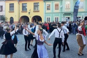 Mii de oameni au participat la Festivalul Internaţional al Saşilor Transilvăneni