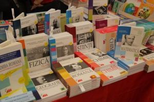 Poezia lui George Topârceanu, „Balada unui greier mic”, modificată în manualul de Limba Română, de clasa a II-a. Greşeala e semnalată de un cadru didactic

