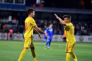 Naţionala mică rescrie istoria după 20 de ani