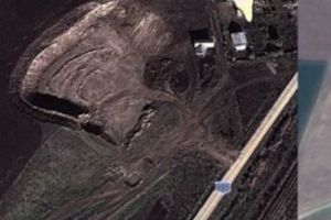 Tun de 500.000 de lei: exploatarea ilegală a unui deal, depistată din satelit