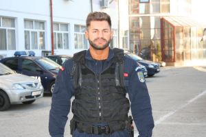 Cine este jandarmul din Bistriţa care a devenit Mister Universe 2018