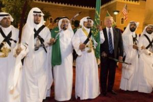 Trump şi saudiţii, cu cuţitele pe masă. Tensiuni între Washington şi Riyad în cazul Khashoggi