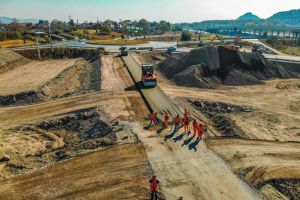 La autostrada Lugoj – Deva volumul de lucru necesar finalizarii ramane inca unul ridicat