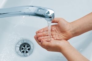 Orădenii din Parcul Traian şi Școala ”Oltea Doamna” rămân miercuri fără apă!