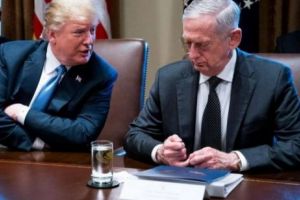 Șeful Pentagonului ÎI CERE lui Trump să nu-l DEA AFARĂ 