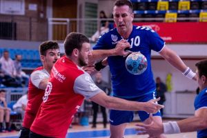 Prea mare diferenţa de valoare: CSM Oradea a pierdut cu 22-35 jocul din Cupa României, cu CSM Bacău