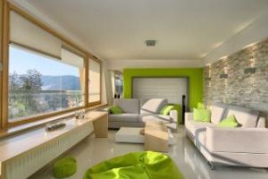 Recomandări privind cumpărarea unui apartament: Staţi în chirie pentru că vor scădea preţurile