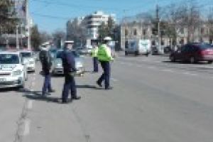 Politistii rutieri au actionat si saptamana aceasta pentru salvarea de vieti si prevenirea accidentelor rutiere grave