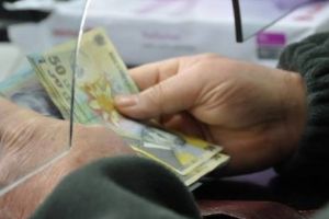 Pensii. Românii habar n-au de MAREA SCHEMĂ FINANCIARĂ. Un greu din sistem A DECIS SĂ VORBEASCĂ. Breaking news social