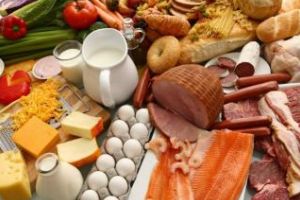 Ce alimente lipsesc din meniul românilor şi care sunt consumate frecvent