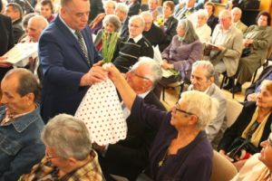 64 de cupluri, premiate la Piteşti