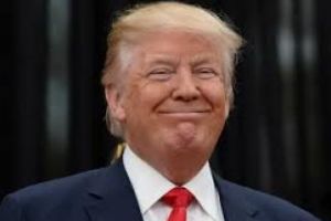 Trump stârneşte noi controverse. Ce a spus despre actriţa de filme XXX care susţine că s-a culcat cu el