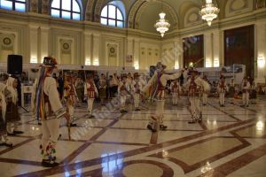 Ansamblul Folcloric „Codruleţul” din Găeşti, moment artistic la Palatul Parlamentului