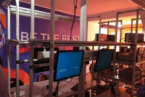 Laborator de ultimă generaţie, la Facultatea de Inginerie Electrică şi Ştiinţa Calculatoarelor