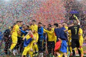 Hagi crede că „tricolorii mici” sunt mai valoroşi decât componenţii „Generaţiei de Aur”