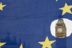 Brexit NU DISTRGE Regatul Unit. Un nou raport arată o CREŞTERE a nivelului de trai şi REDUCEREA şomajul